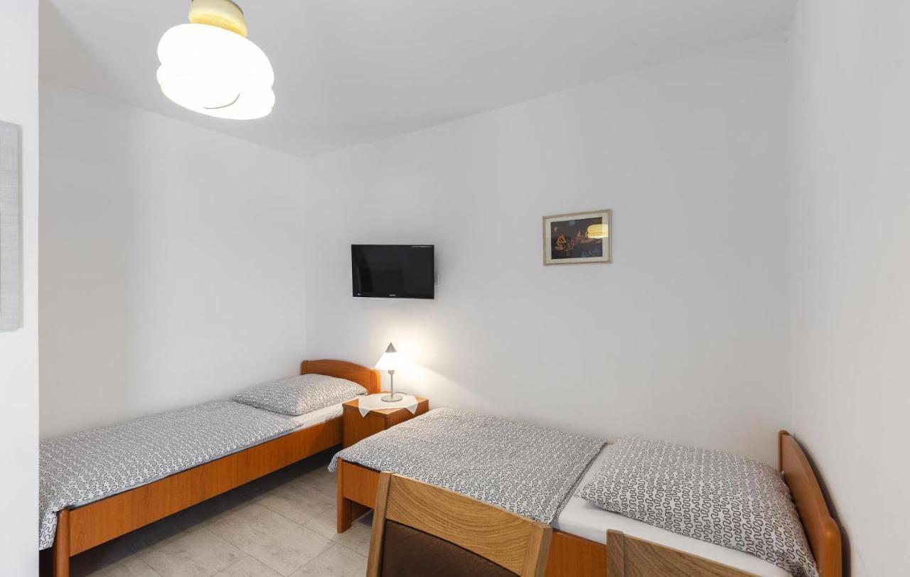 Mirko Apartment Porec Exterior photo
