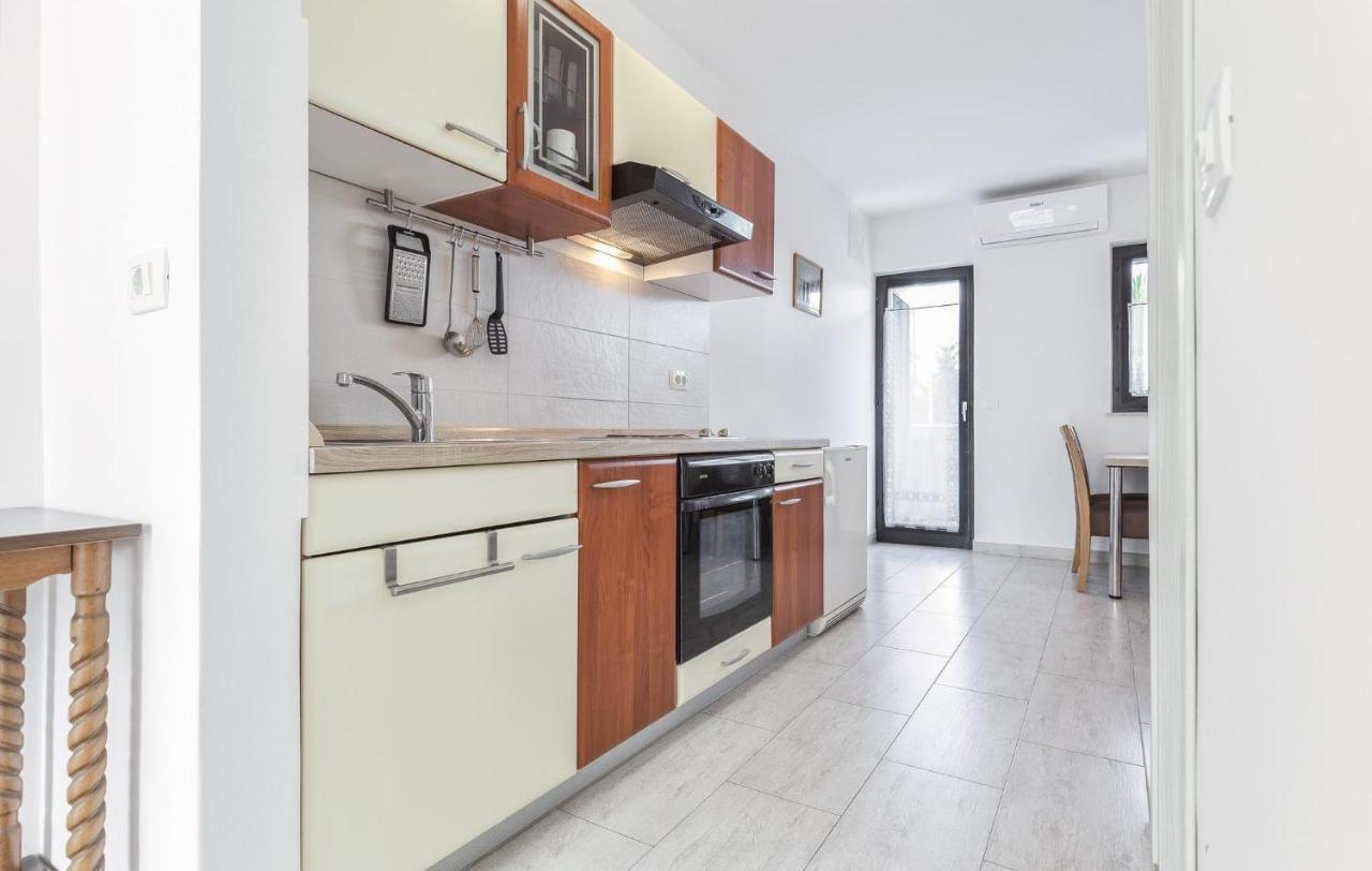 Mirko Apartment Porec Exterior photo